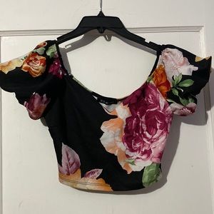 I’m selling a nice Crop Top/Off Shoulder it can go with any bottom.
